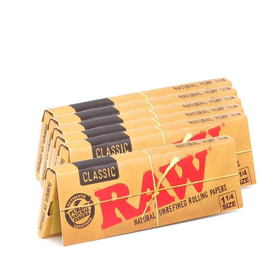 Raw 1 1/4 Size Classic Rolling Paper